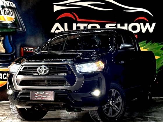 TOYOTA HILUX 2.8 D-4D TURBO DIESEL CD SR 4X4 AUTOMÁTICO TOYOTA HILUX 2.8 D-4D TURBO DIESEL CD SR 4X4 AUTOMÁTICO
